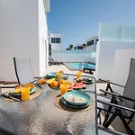 Casa Leize Piscina Climatizada, Vistas & Ac 10 Minutes Walk From Marina Rubicon Feriehus *