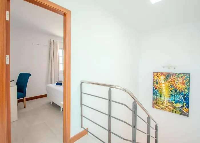 펜션 Casa Leize Piscina Climatizada, Vistas & Ac 10 Minutes Walk From Marina Rubicon 플라야블랑카